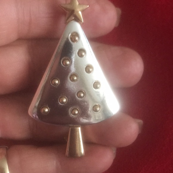 Jewelry - Two-tone silver and gold Christmas tree brooch